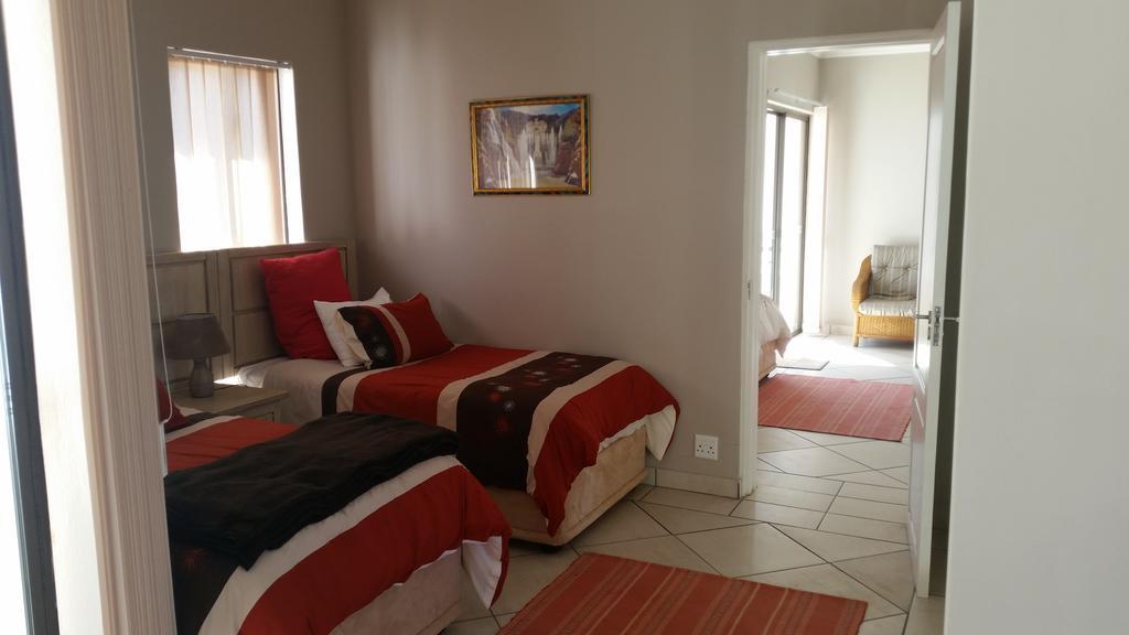 Casa Bianca Guest Lodge 하트비스푸르트 객실 사진